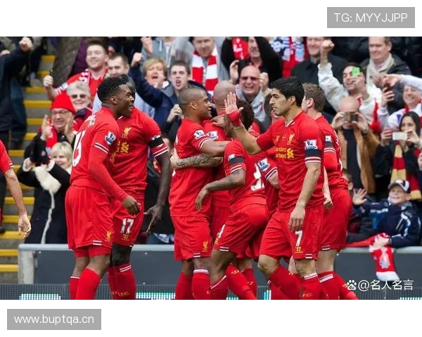 曼联进攻组织混乱问题持续,对英超争冠形势产生制约 曼联进攻组织混乱问题持续,对英超争冠形势产生制约