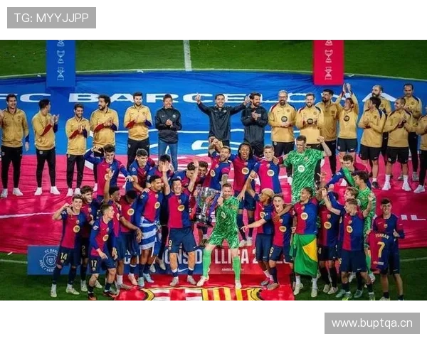 巴萨进攻流畅度存疑，纵深缺失与变化不足致战术趋于扁平