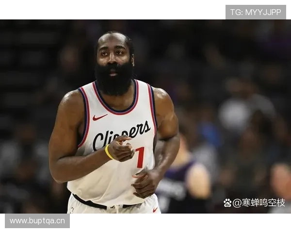 哈登这身家，比隔壁明星还富有，投篮却像平时随手玩儿似的！