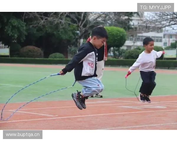 规则拆解：裁判出牌标准如何判定犯规轻重与比赛节奏